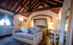 The Royal Arms Bed & Breakfast